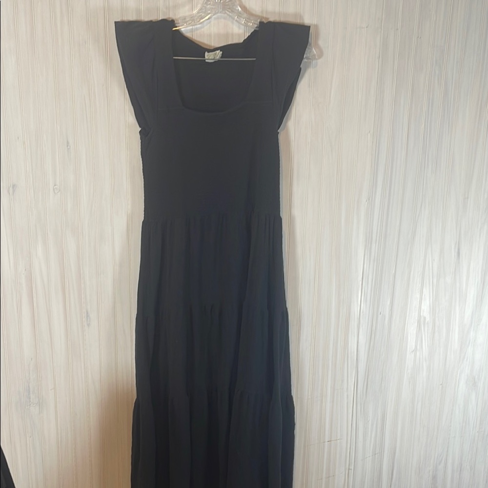 NATION LTD TIERED SMOCKED MIDI DRESS LARGE S